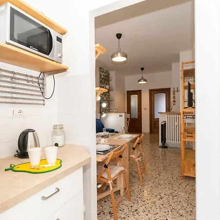 Pitagora Functional Flat Apartment *