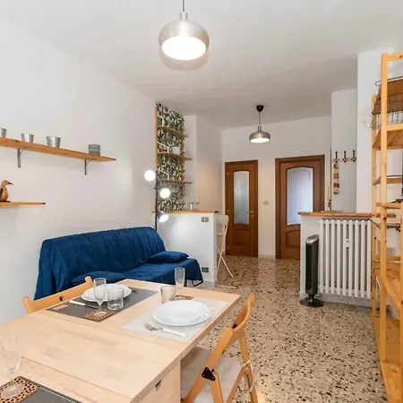 Pitagora Functional Flat Apartment