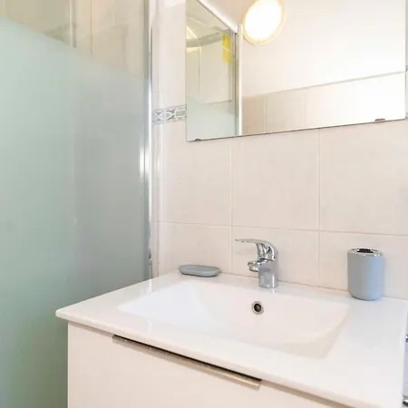 Pitagora Functional Flat